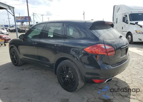 2012 Porsche Cayenne z USA, uszkodzony, nr VIN WP1AA2A27CLA04836